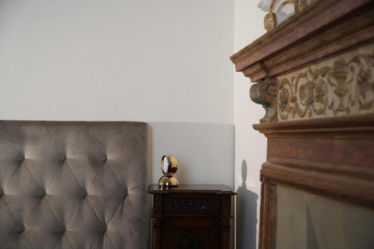 Palazzo Giusti Suites And Spa Urbino Esterno foto