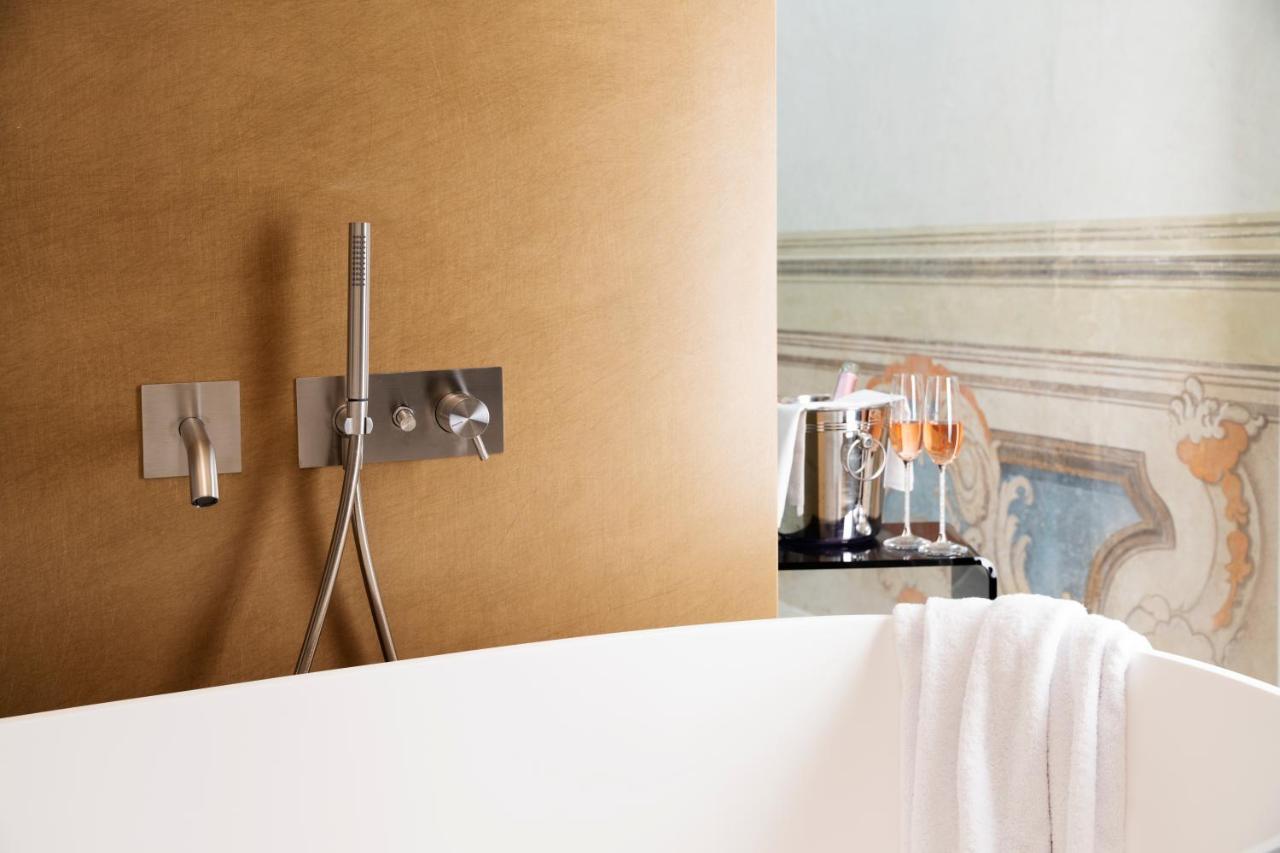 Palazzo Giusti Suites And Spa Urbino Esterno foto